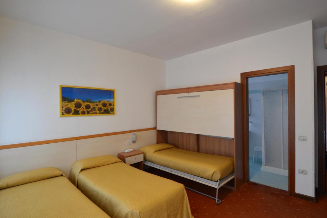 Hotel Due Ragni Виллорба Экстерьер фото